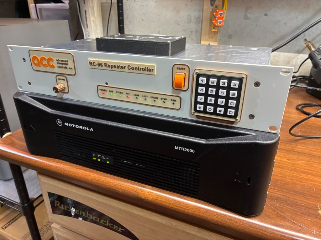 The RC-96 resting on top of the MTR2000 (front view for both).